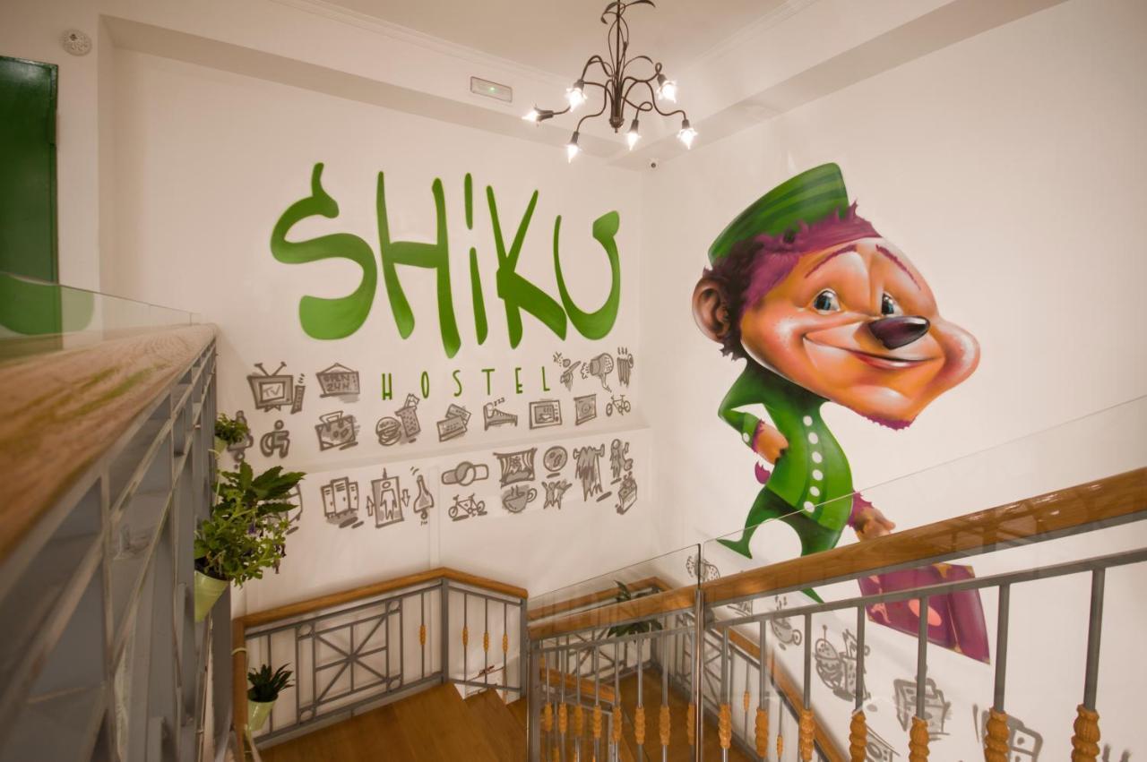 Shiku Vandrarhem Lugo Exteriör bild